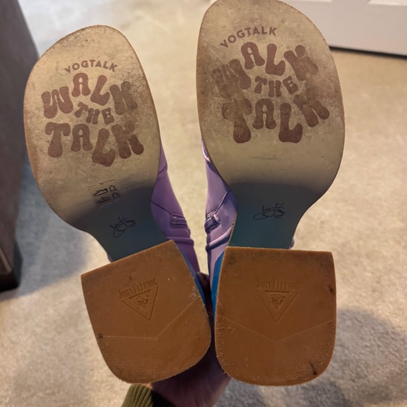 Vogtalk Rory flower zip-up boots; Size 8 - Picture 4 of 4